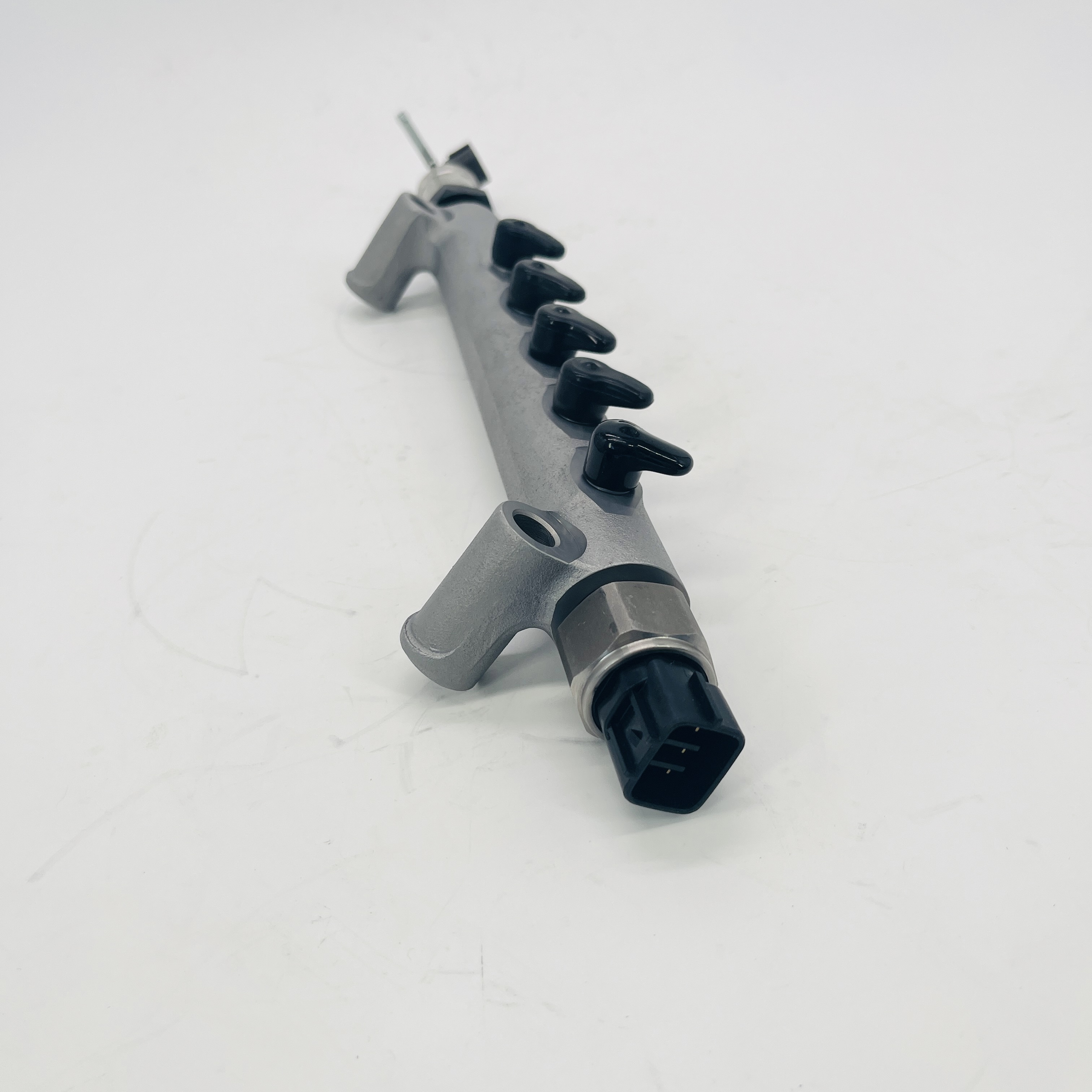 095440-0961 (8) 095440-0961 (8