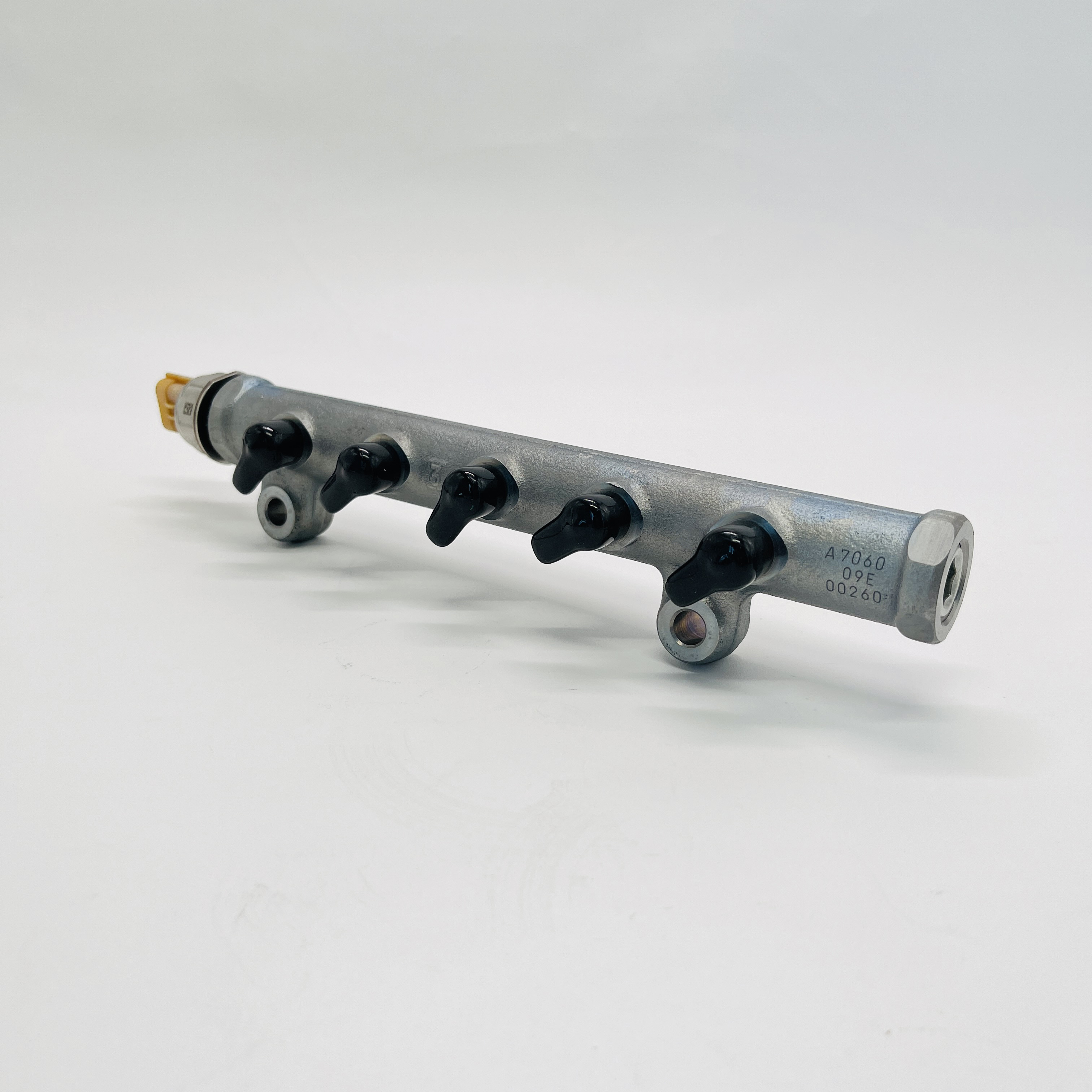 095600-7060 (5) 095600-7060 (5)