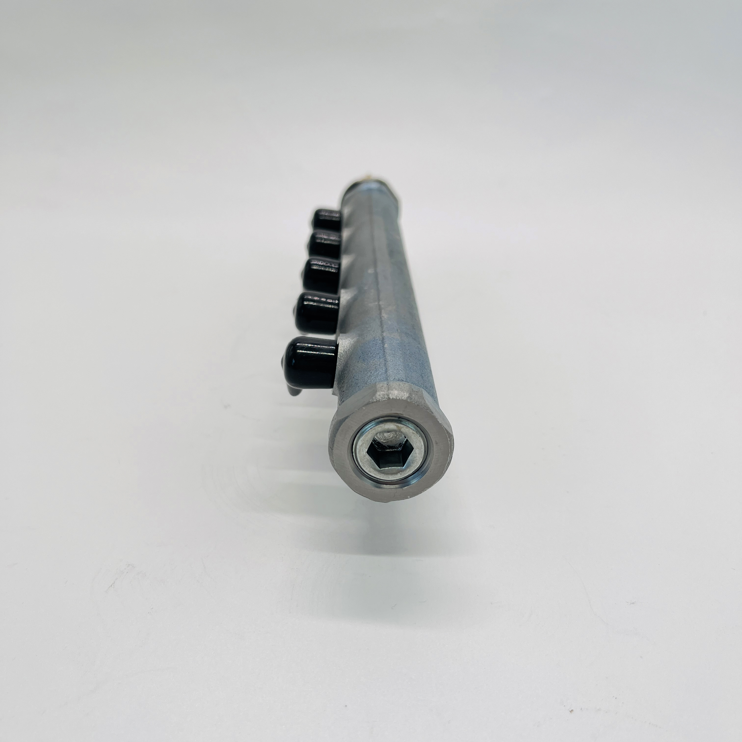 095600-7060 (6) (13)