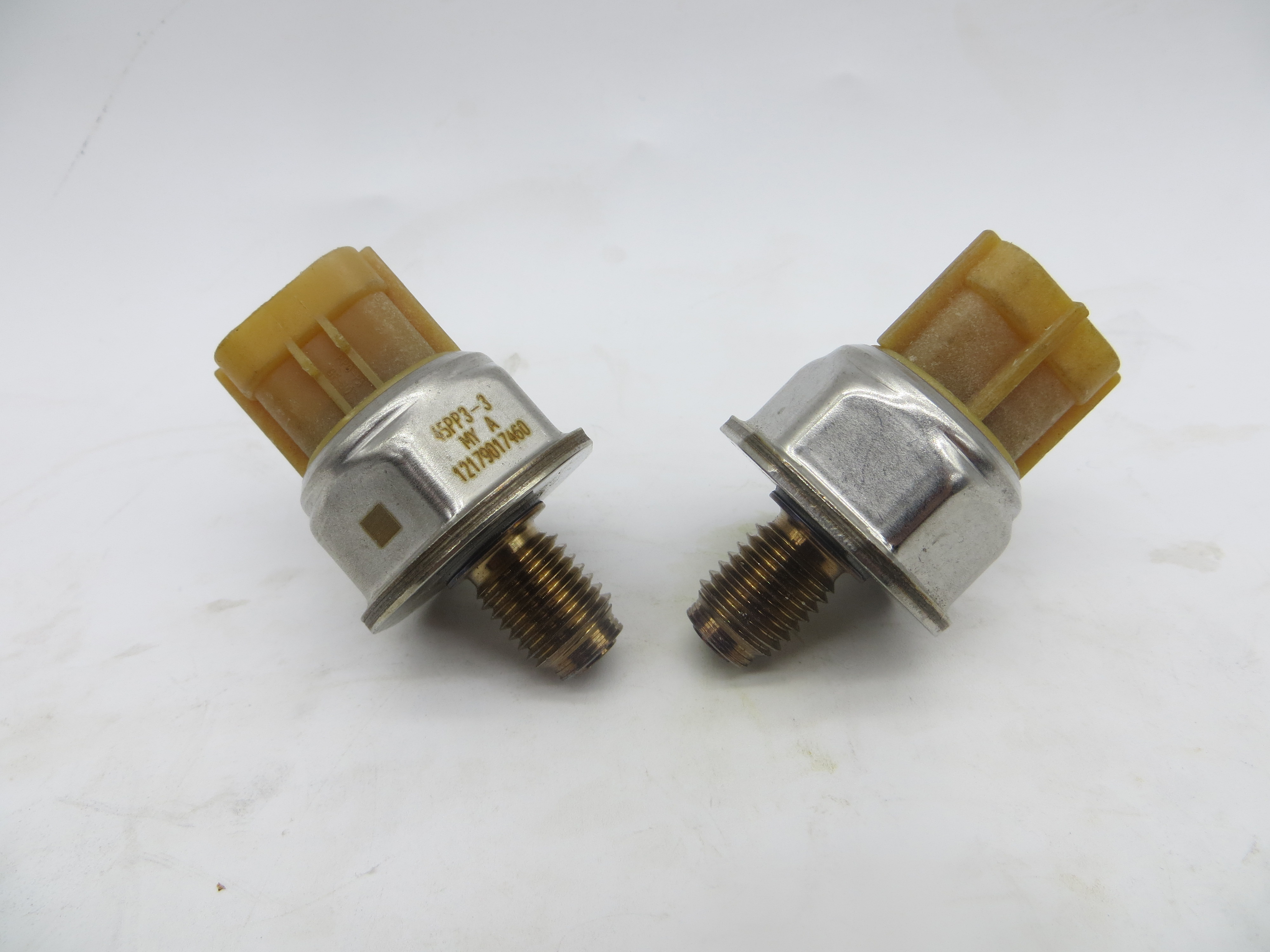 095600-7060 (3) 095600-7060 (3)