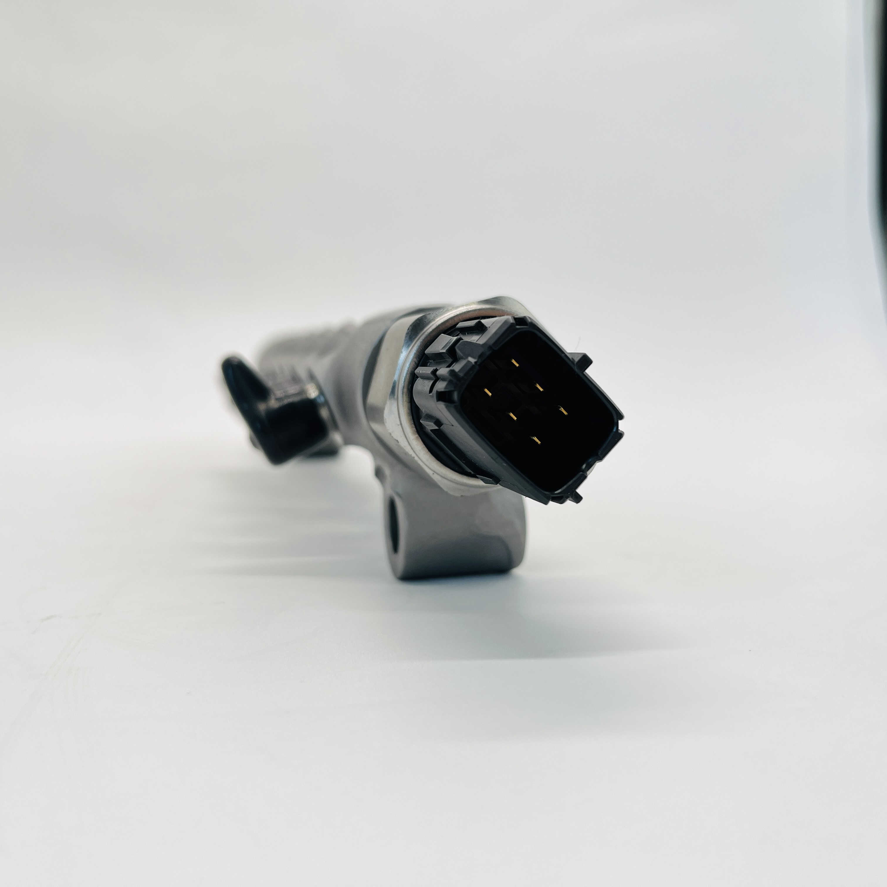 Труба Common Rail 095440-0081 23810-E0030 23810-E0240