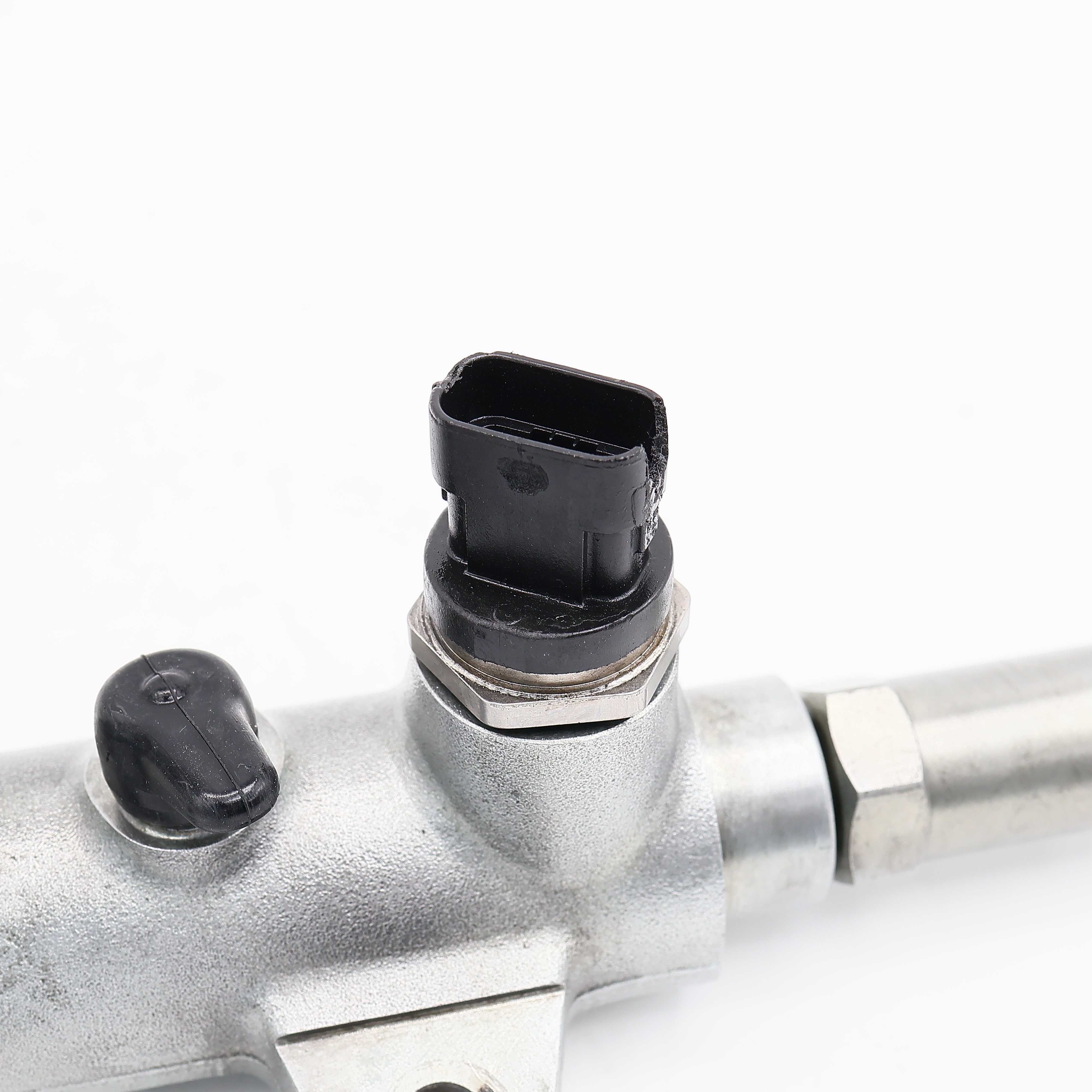 Труба Common Rail 0445224016 ME225302