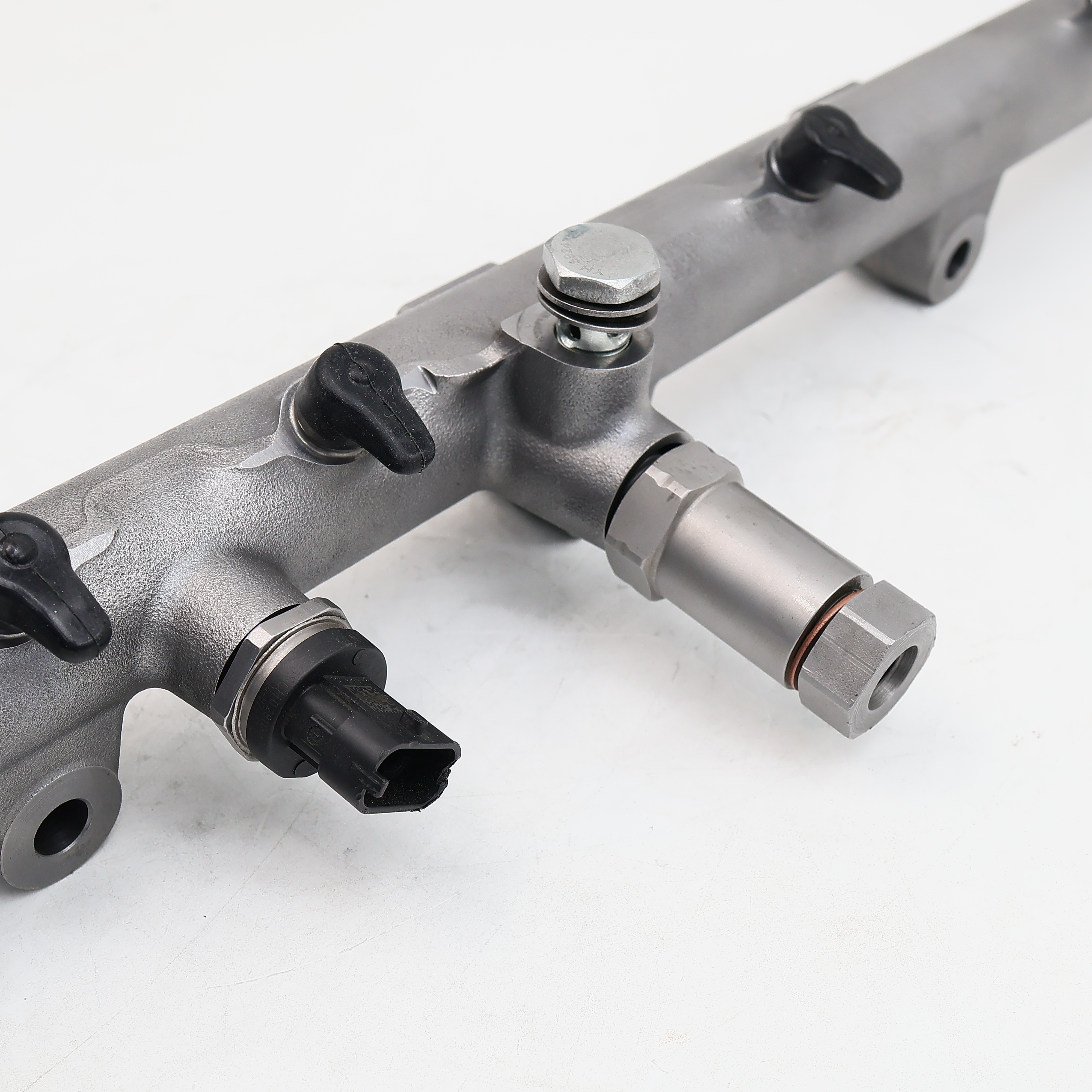 Труба Common Rail 0445226025 3963815