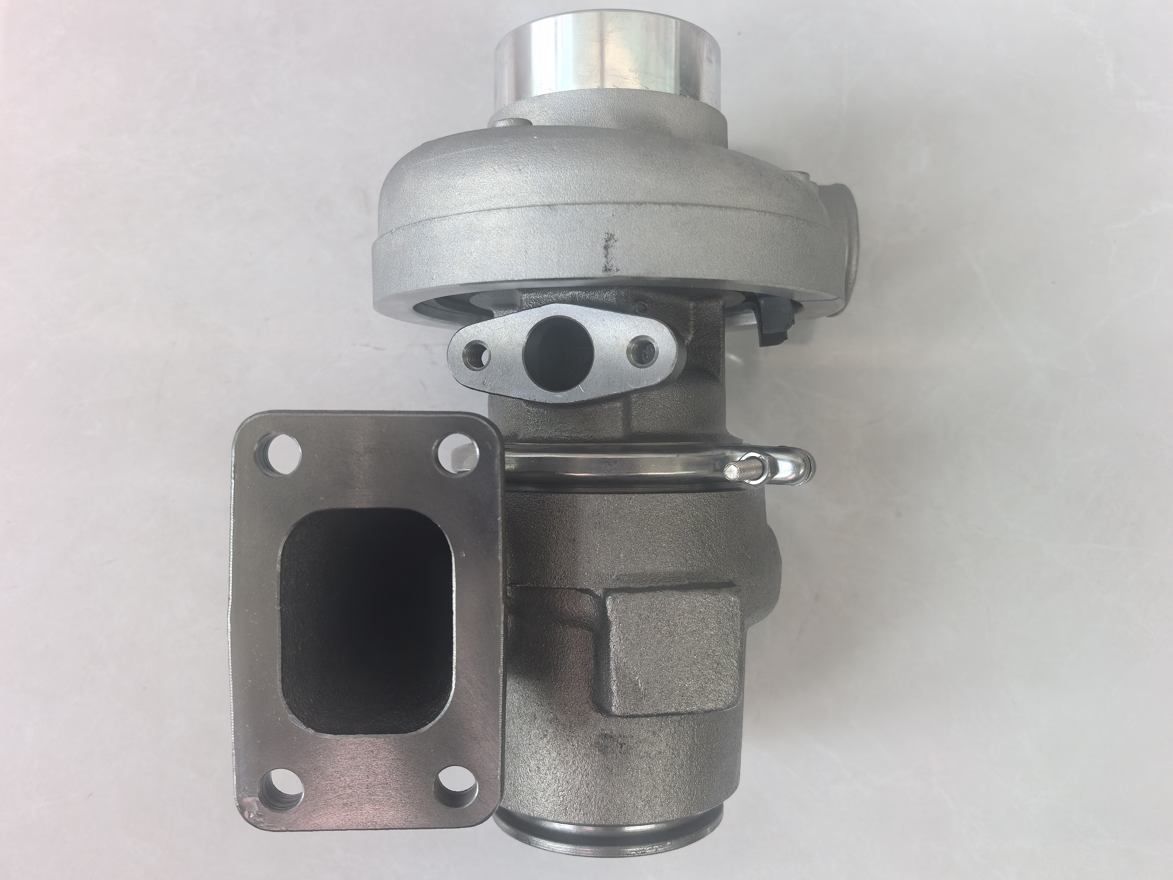 Турбокомпрессоры 3592102