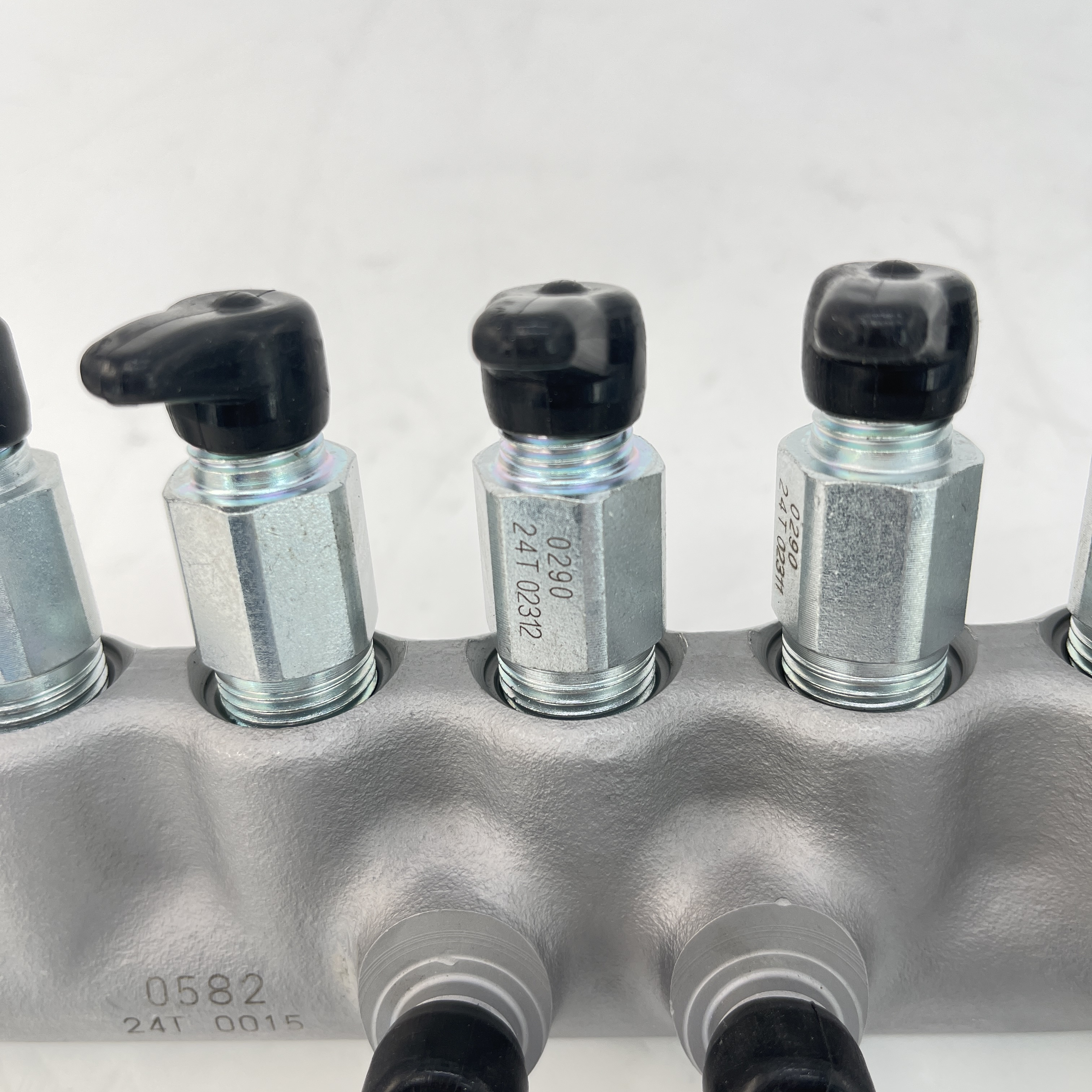 Труба Common Rail 095440-0582 8-97603121-0