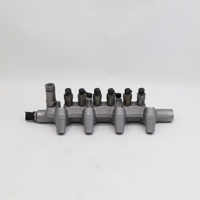 Труба Common Rail 0445226063 ME359961