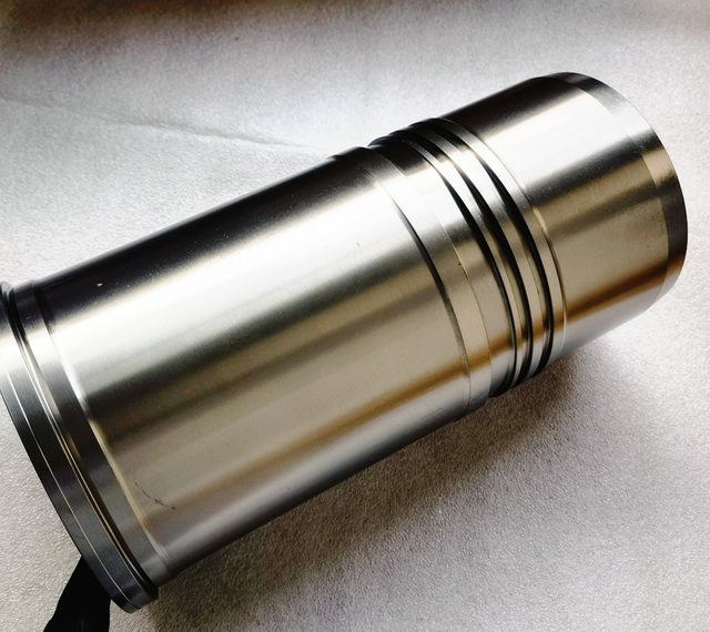 Гильза цилиндра двигателя Cummins для NH220 QSK 184400