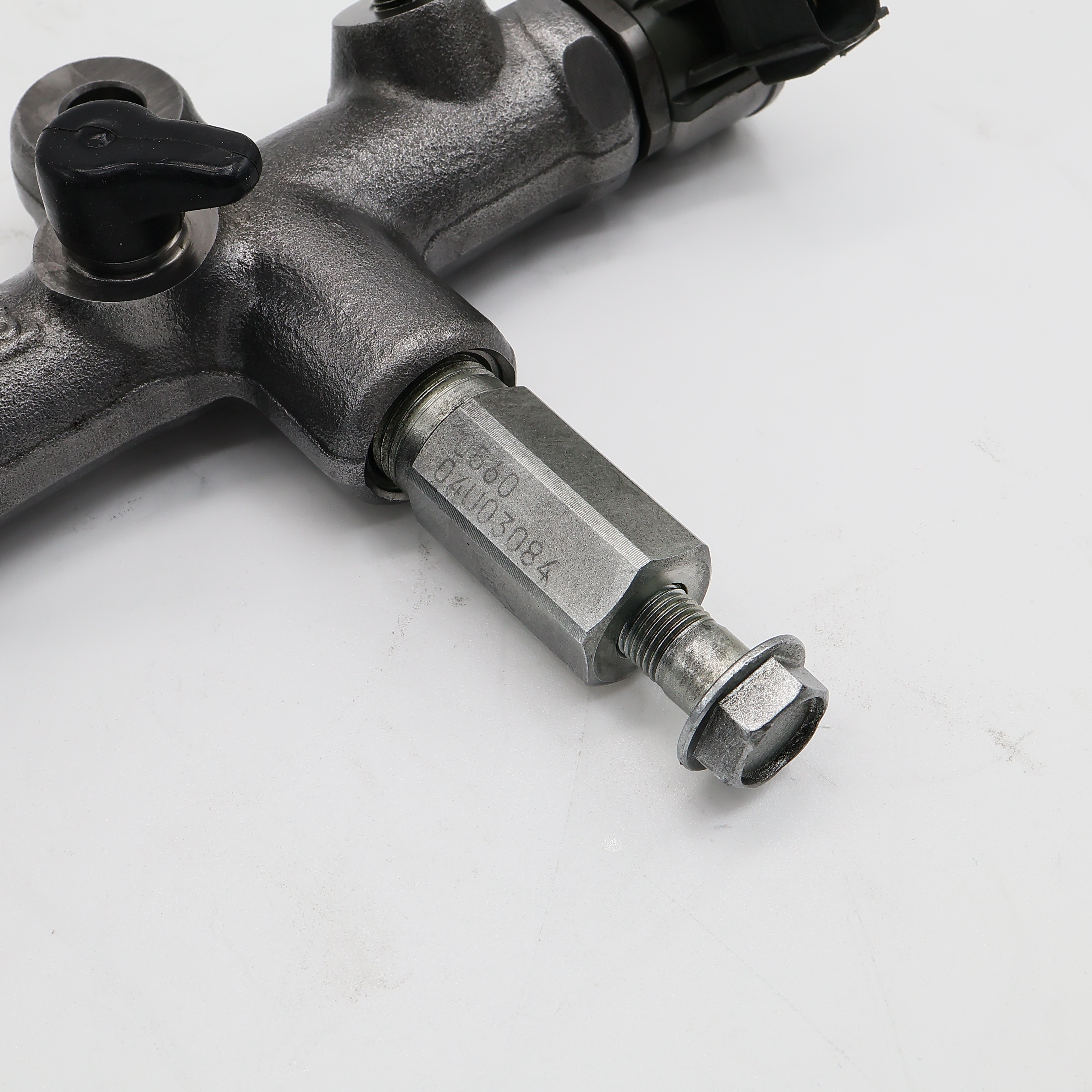 Труба Common Rail 095600-5600 8982534430