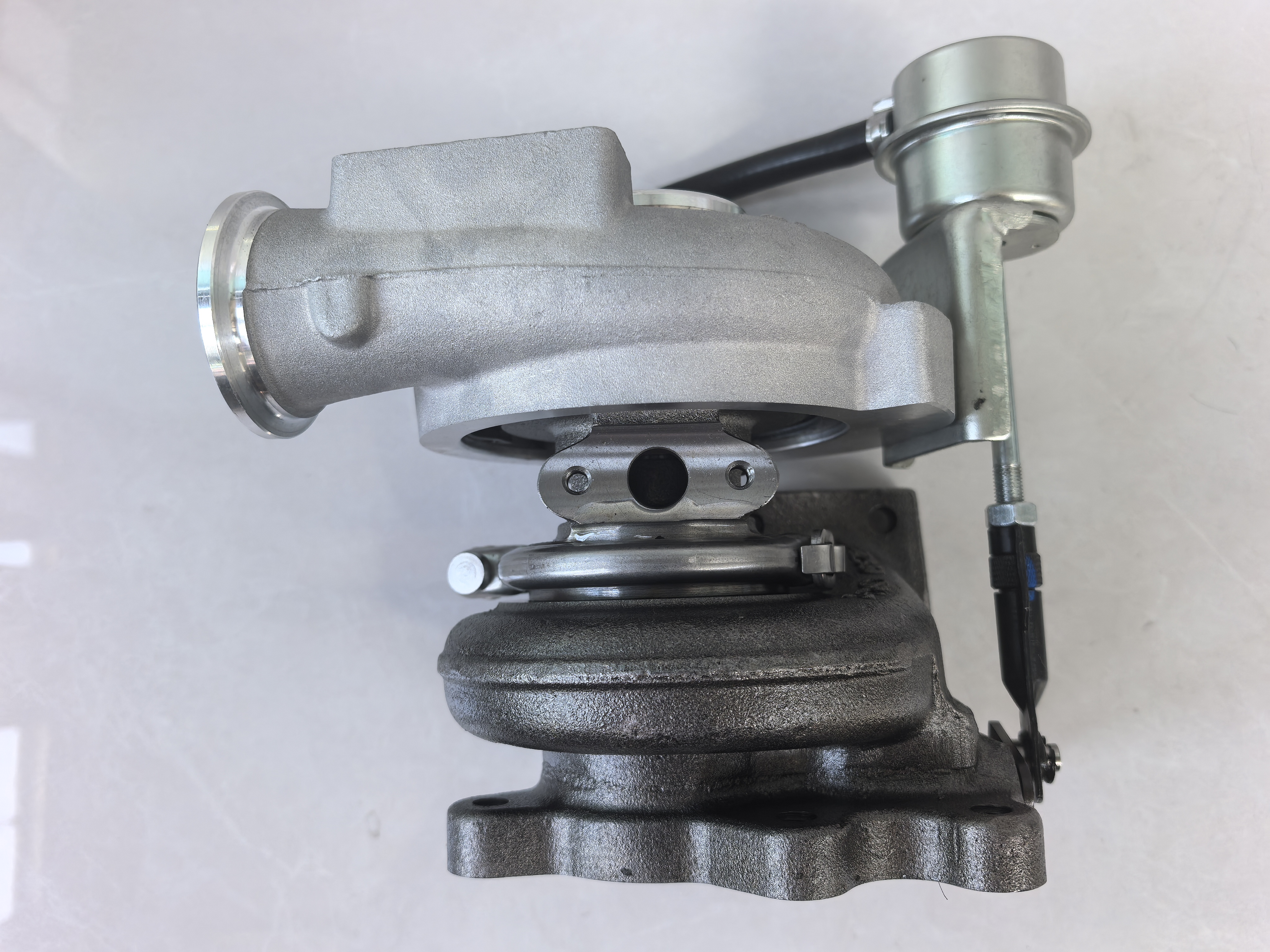 Турбокомпрессоры 2834187 2834188