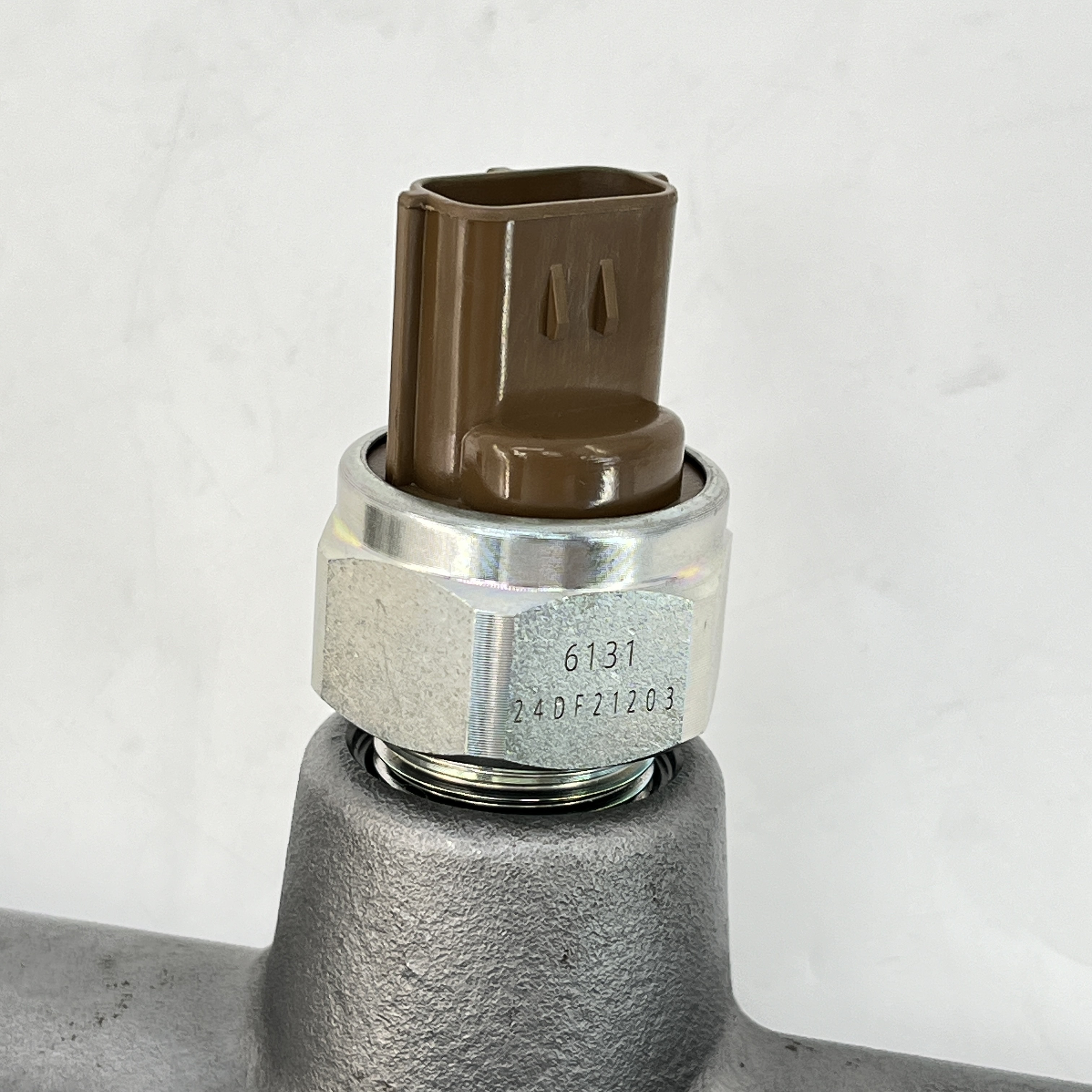 Труба Common Rail 095600-5860