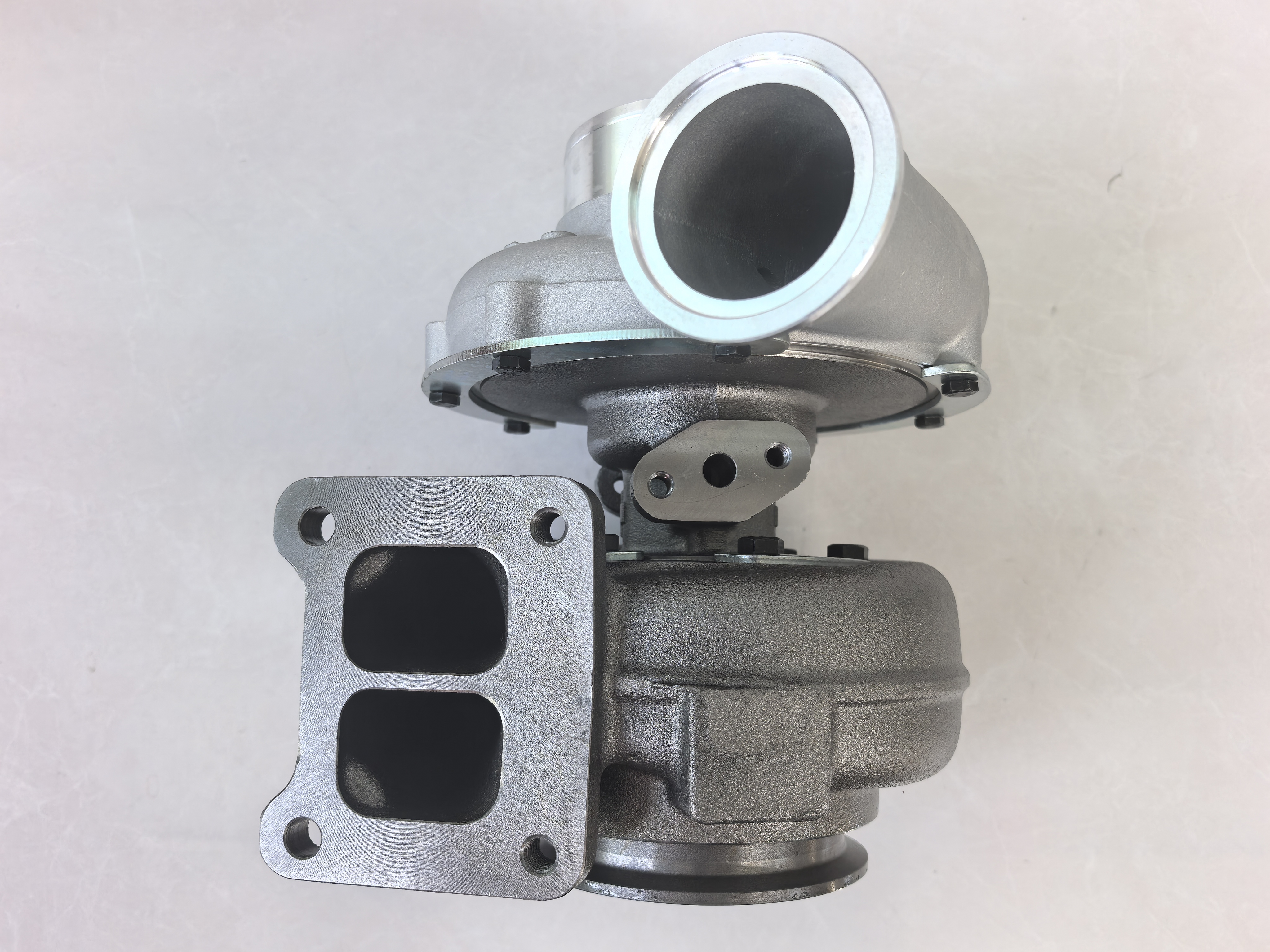 Турбокомпрессоры 3591167 4033118