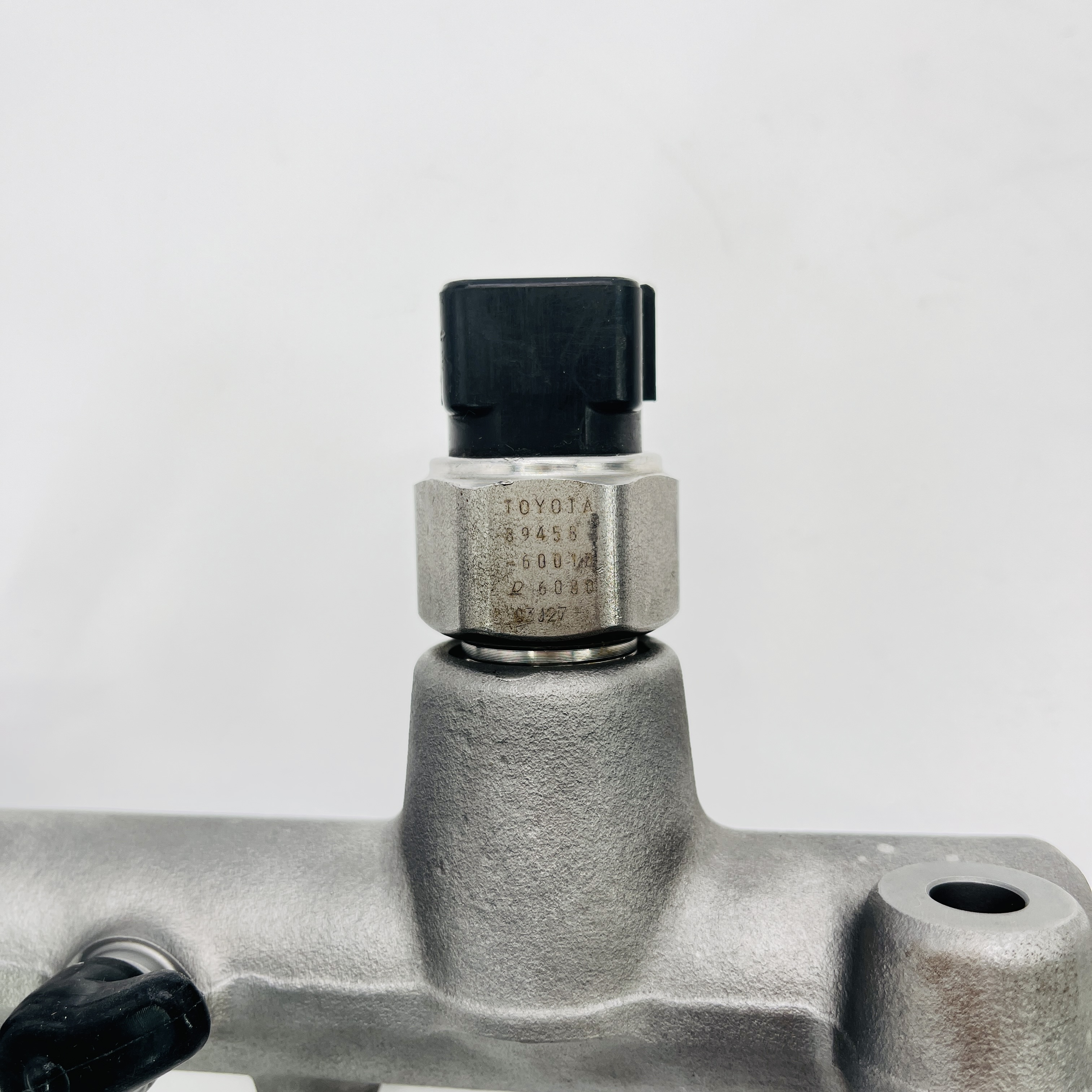 Труба Common Rail 095600-5910