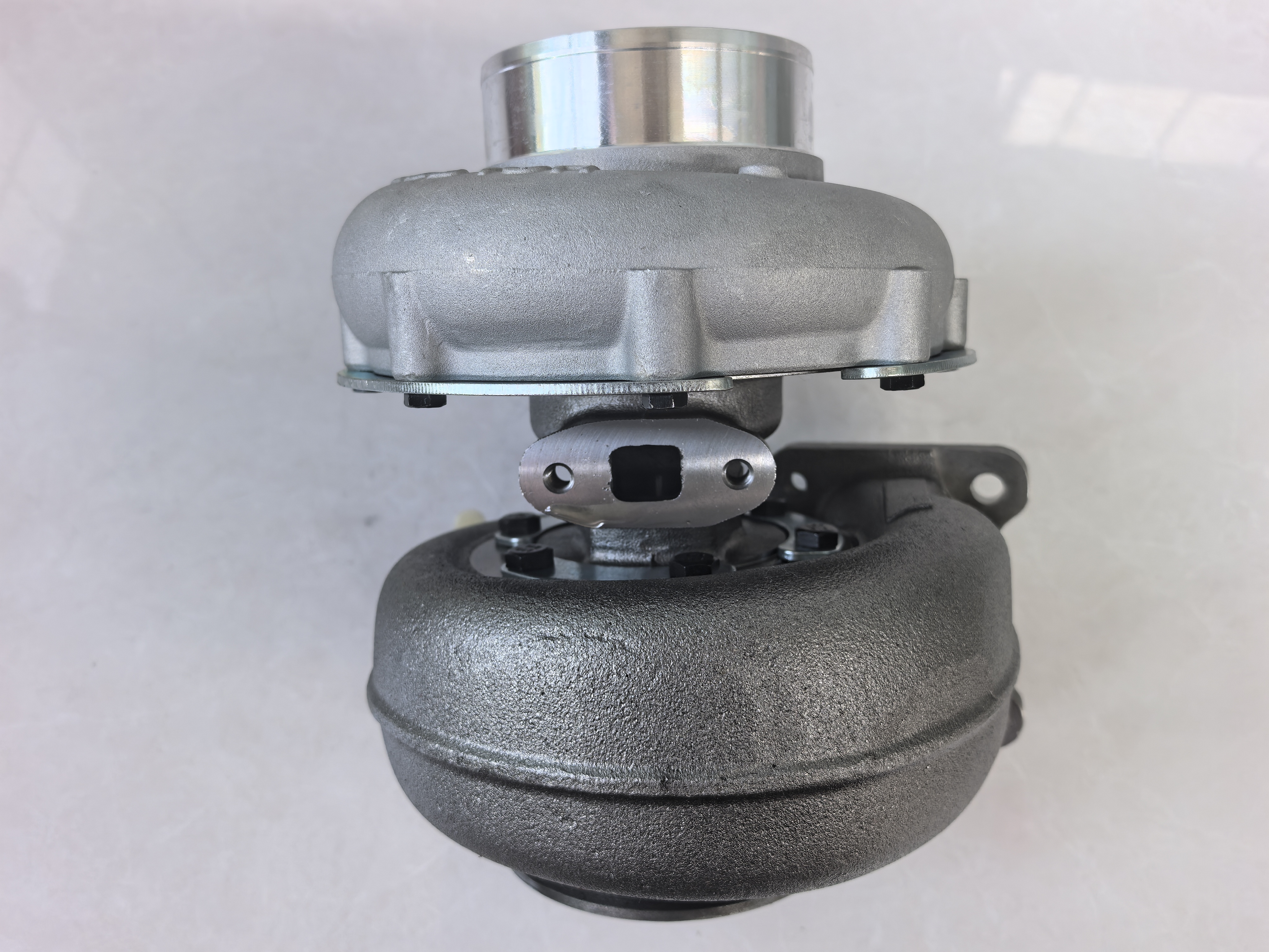 Турбокомпрессоры 3591167 4033118