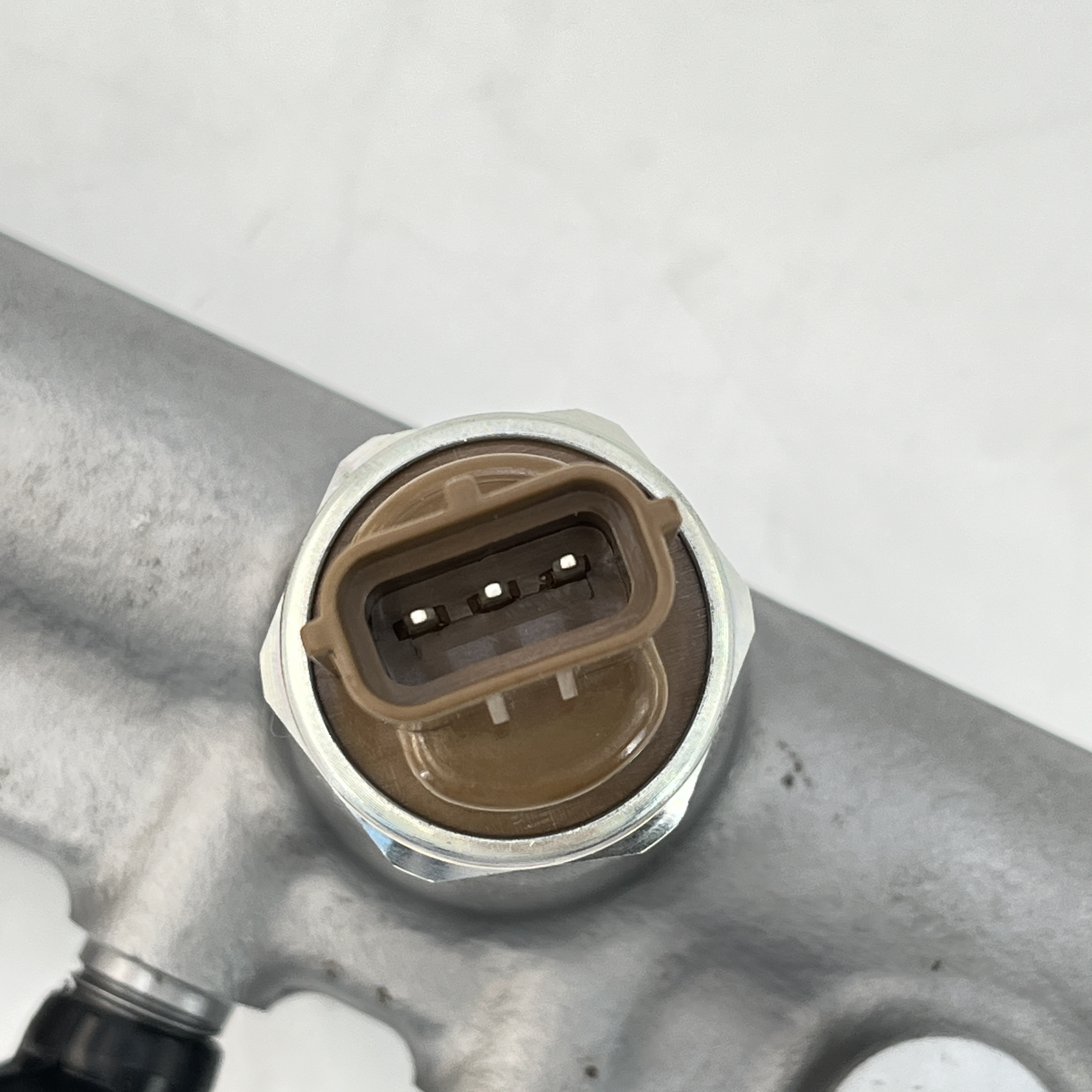 Труба Common Rail 095600-5860