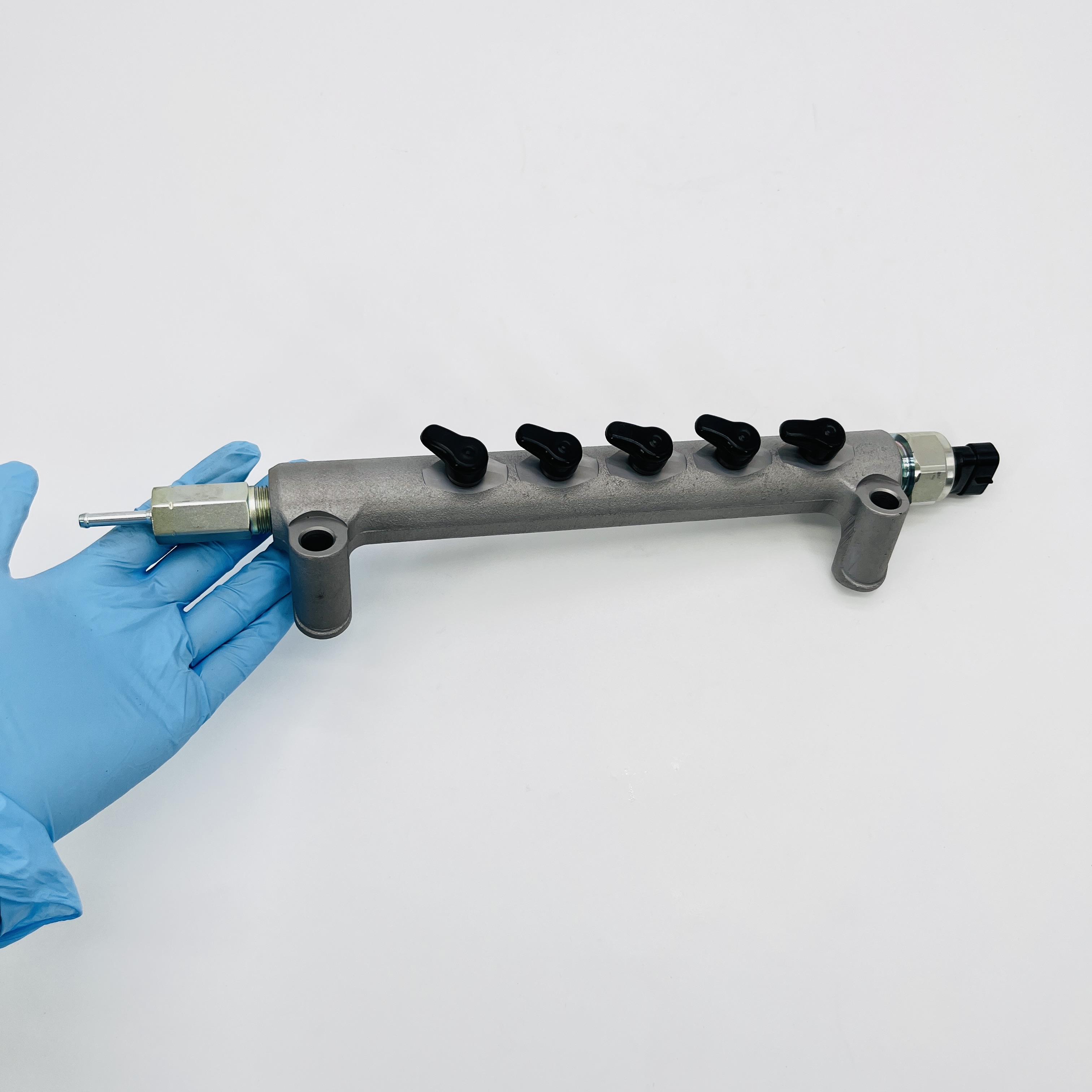 Труба Common Rail 095440-1701 23810-0L010 23810-0L020 095440-0980 23810-0E010