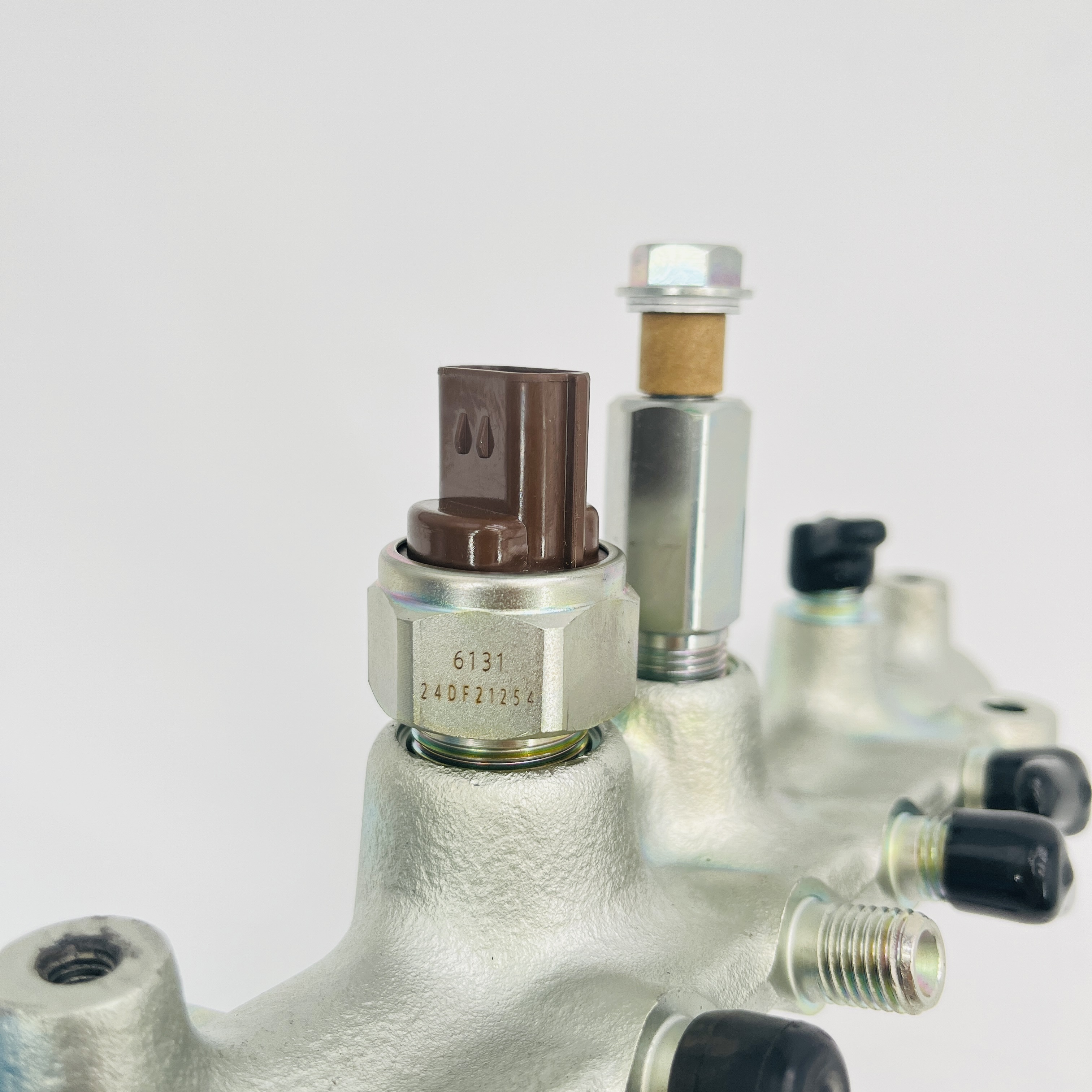 Труба Common Rail 095440-0910 8-98011888-1