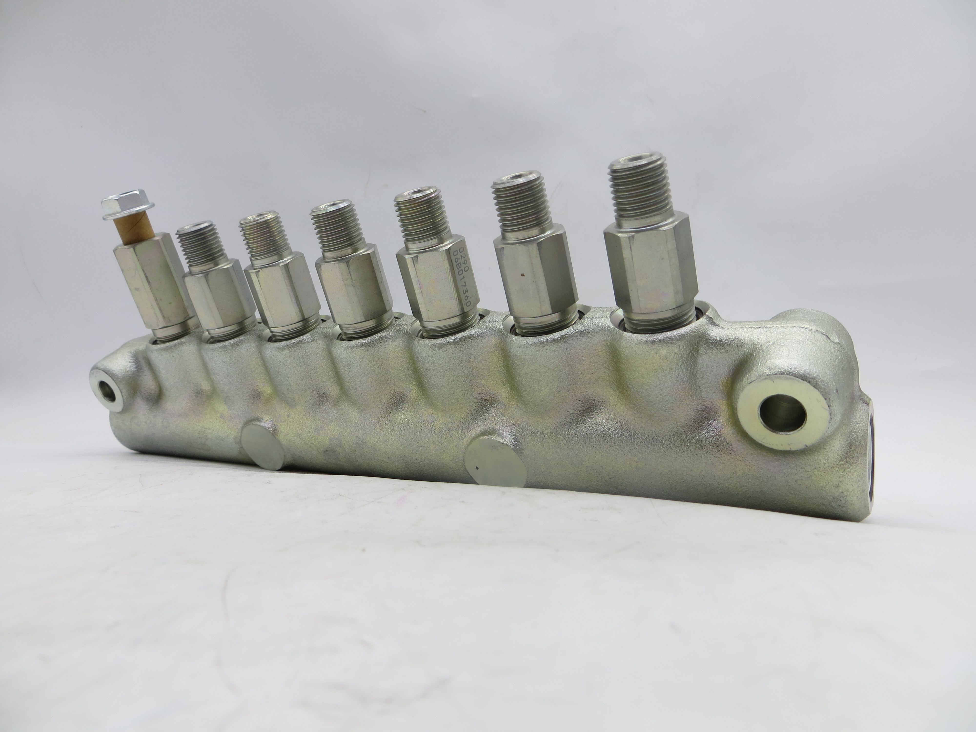 Труба Common Rail 095440-0832 095440-1020 23810-E0020