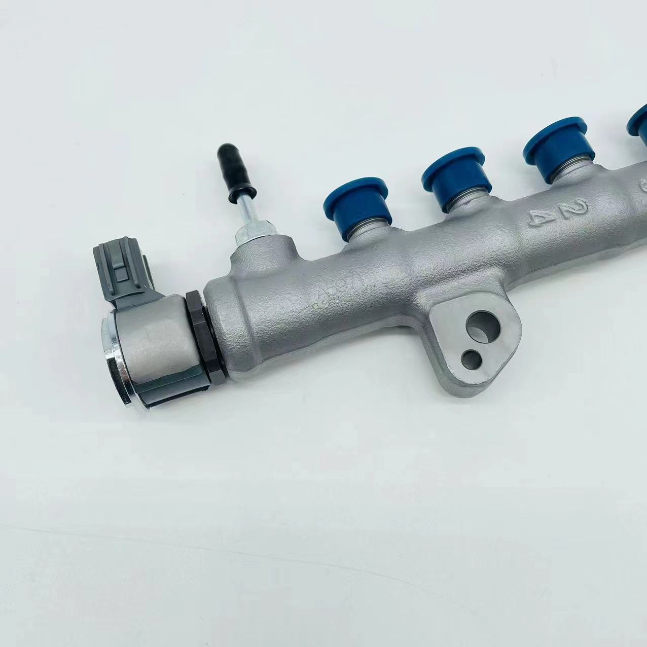 Труба Common Rail 095600-6860 23810-0E020 23810-11040