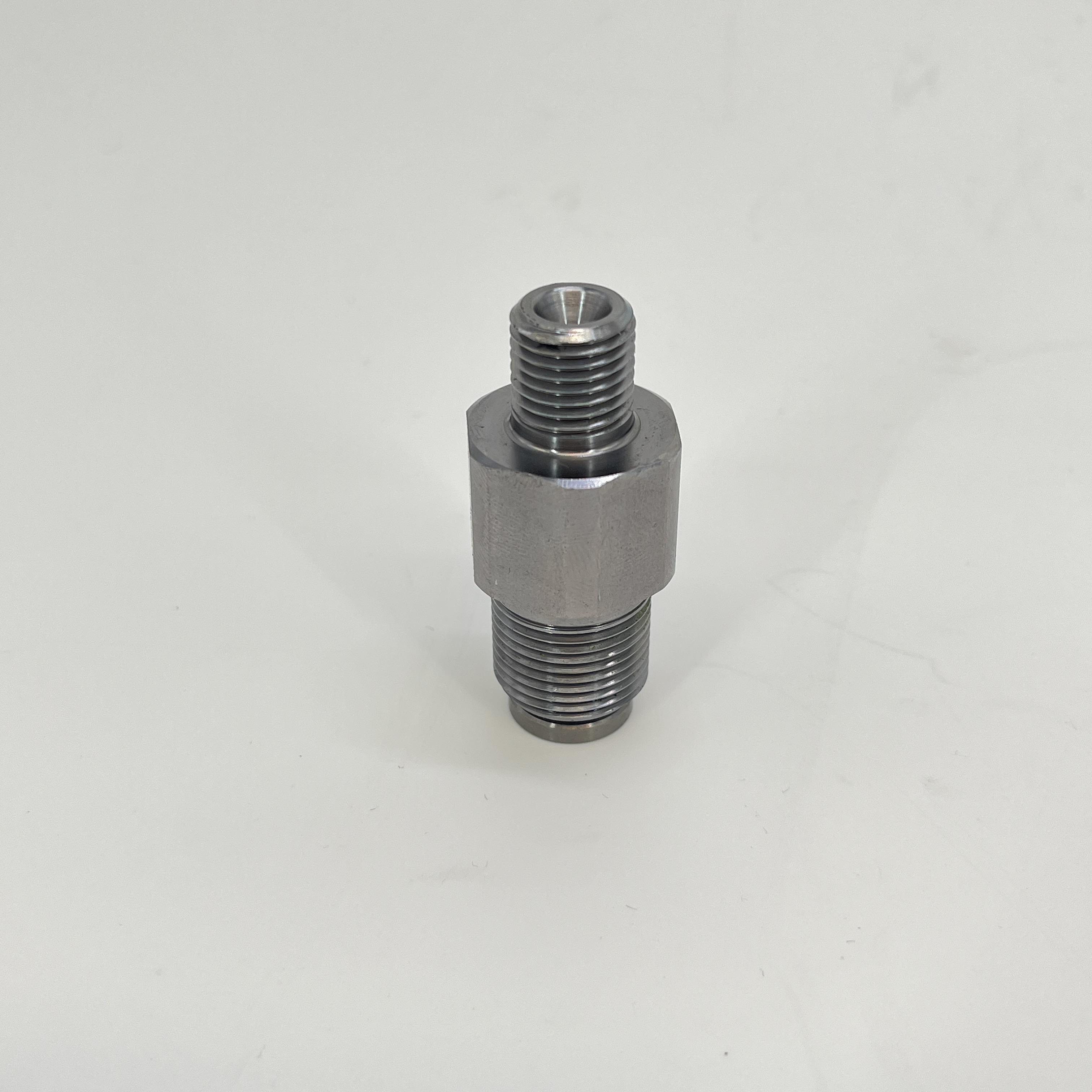 Труба Common Rail 095600-5330 RE549624