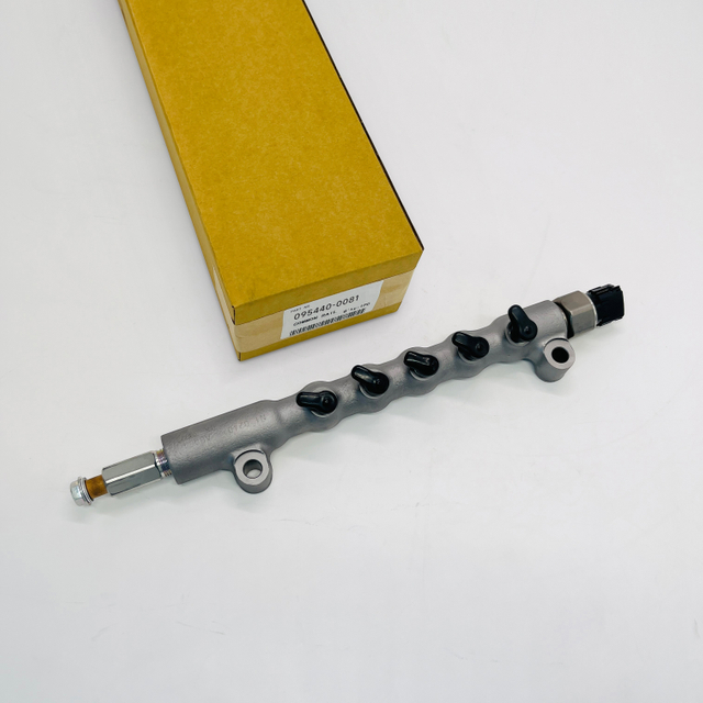 Труба Common Rail 095440-0081 23810-E0030 23810-E0240