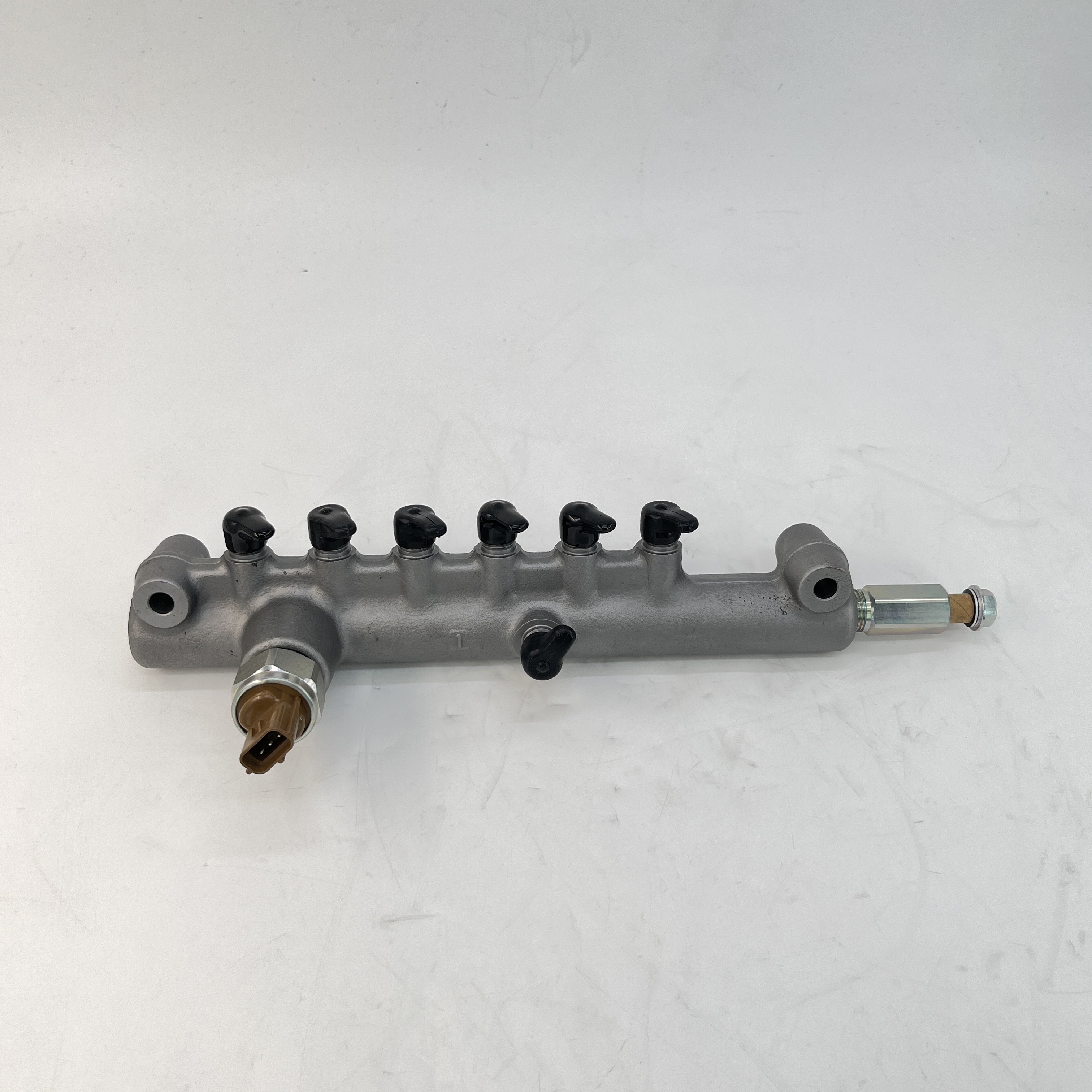 Труба Common Rail 095600-5860